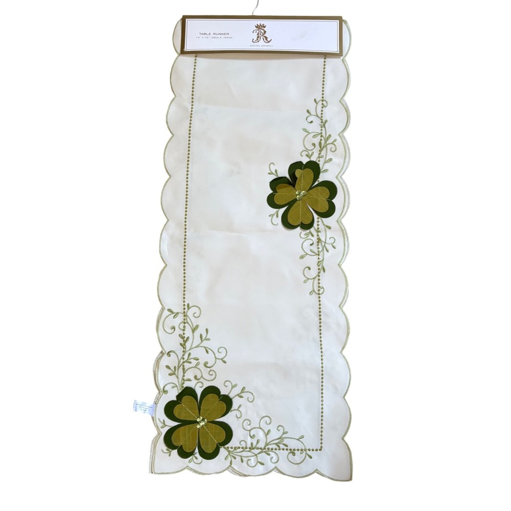 Rachel Ashwell Shamrock Table Runner White Green Embroidered Scalloped 14x72 NEW